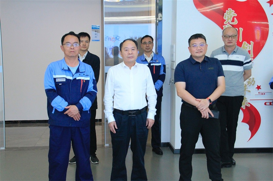 省委主题教育第八巡回指导组组长杨贵平一行 到金环磁选检查督导